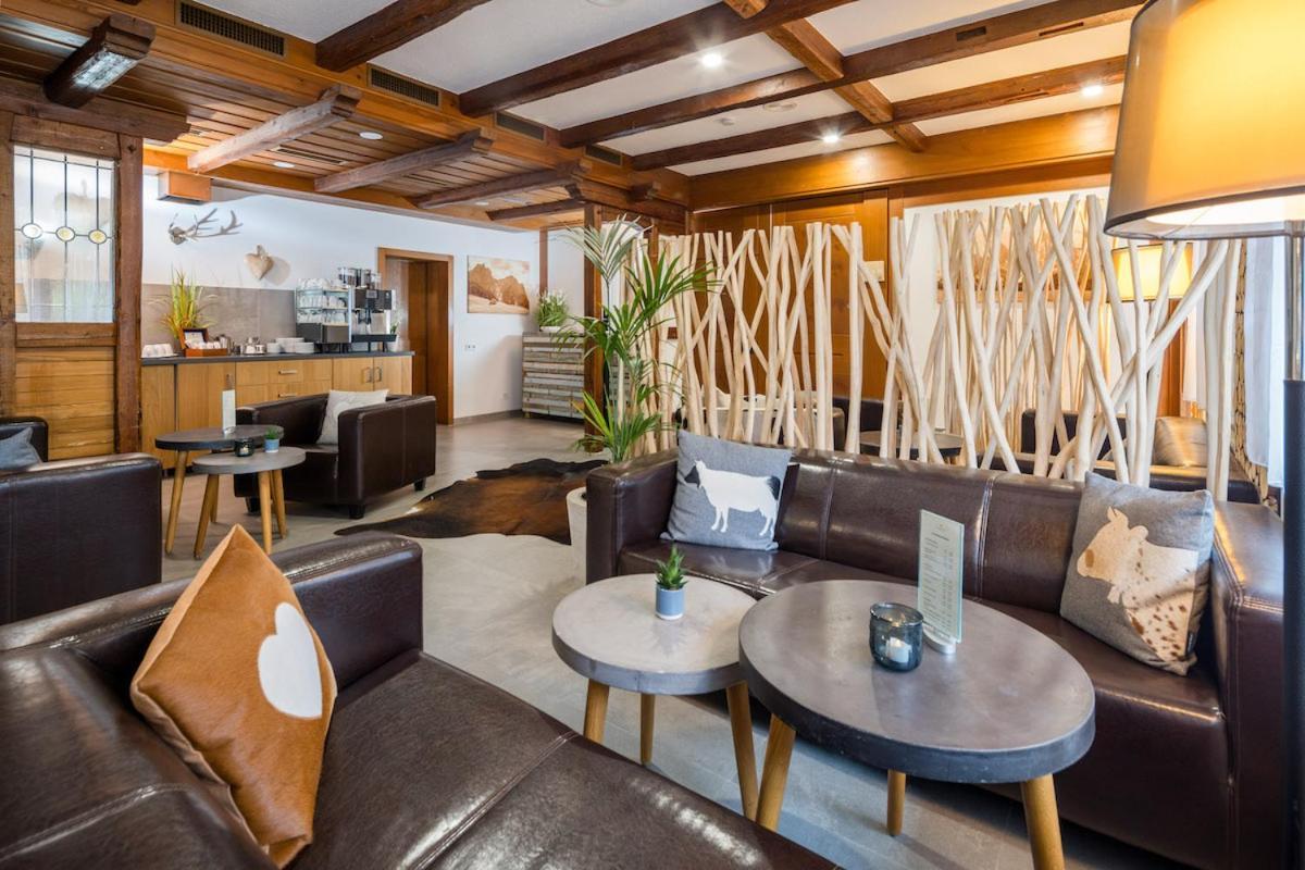 Neo Hotel Linde Esslingen Esslingen am Neckar Ngoại thất bức ảnh