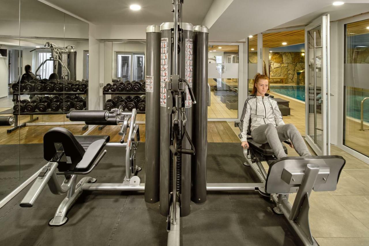 Neo Hotel Linde Esslingen Esslingen am Neckar Ngoại thất bức ảnh