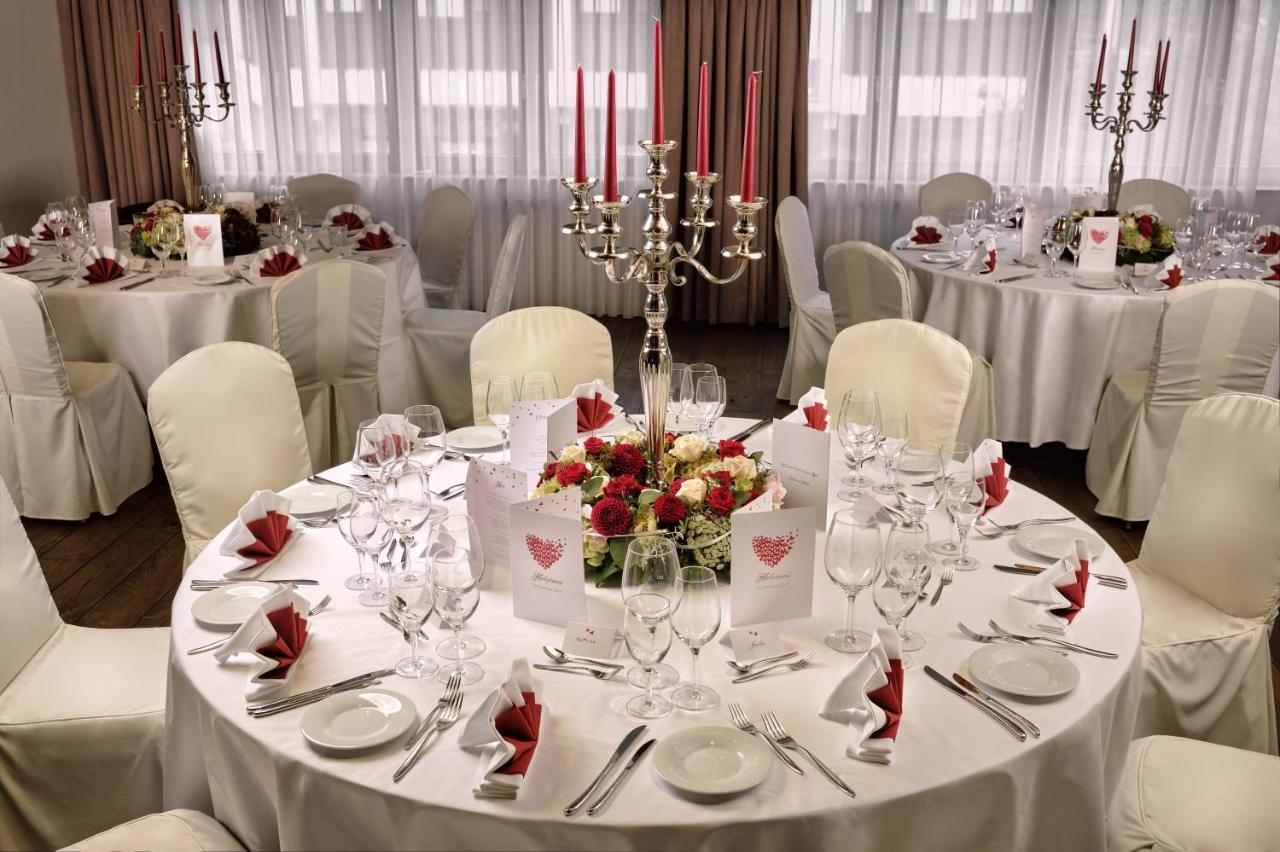 Neo Hotel Linde Esslingen Esslingen am Neckar Ngoại thất bức ảnh